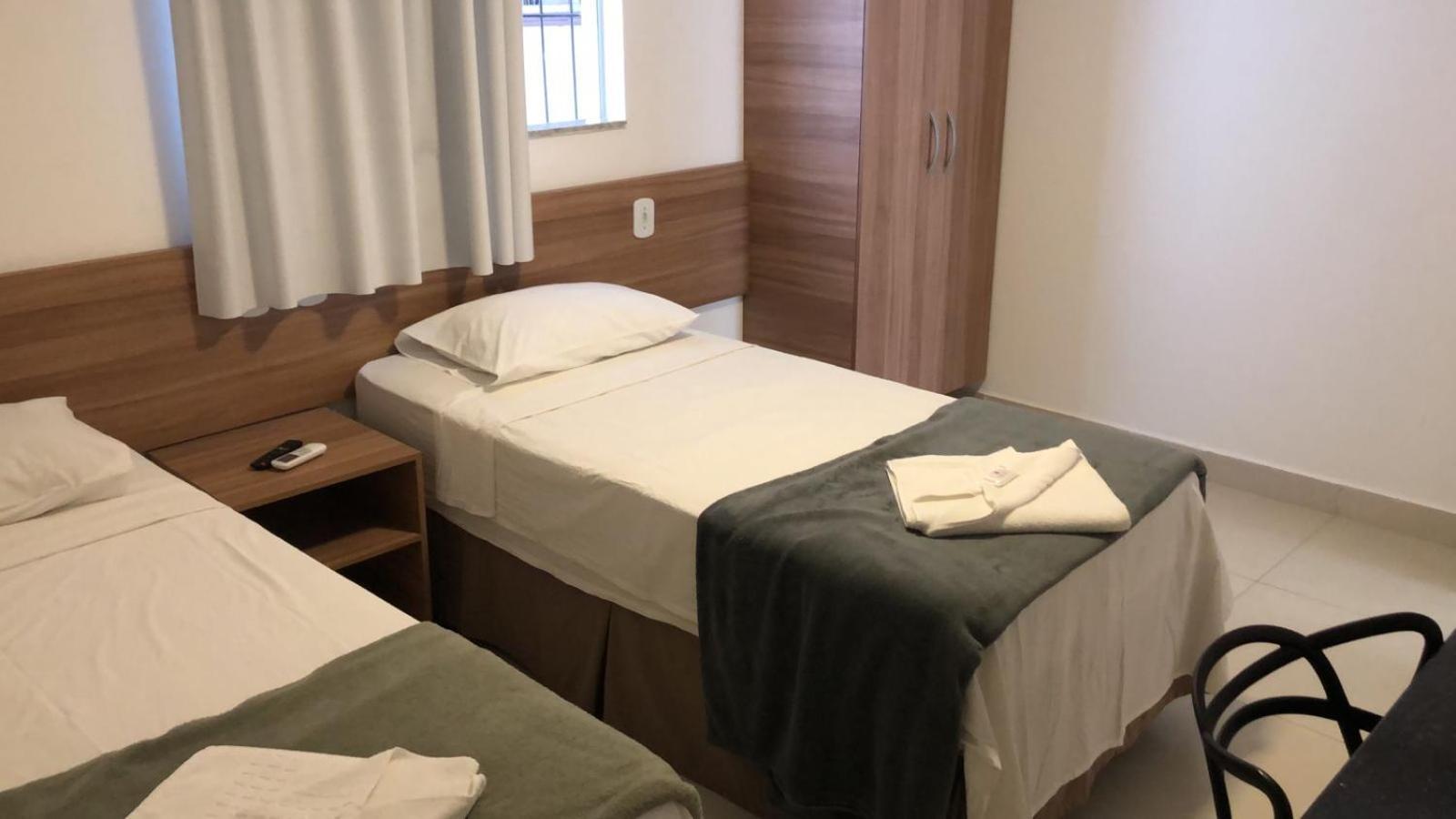 Hotel Oitis Governador Valadares Buitenkant foto