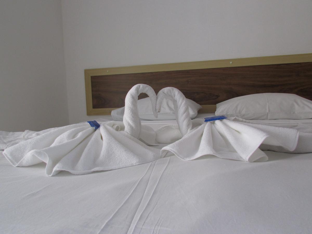 Hotel Oitis Governador Valadares Buitenkant foto